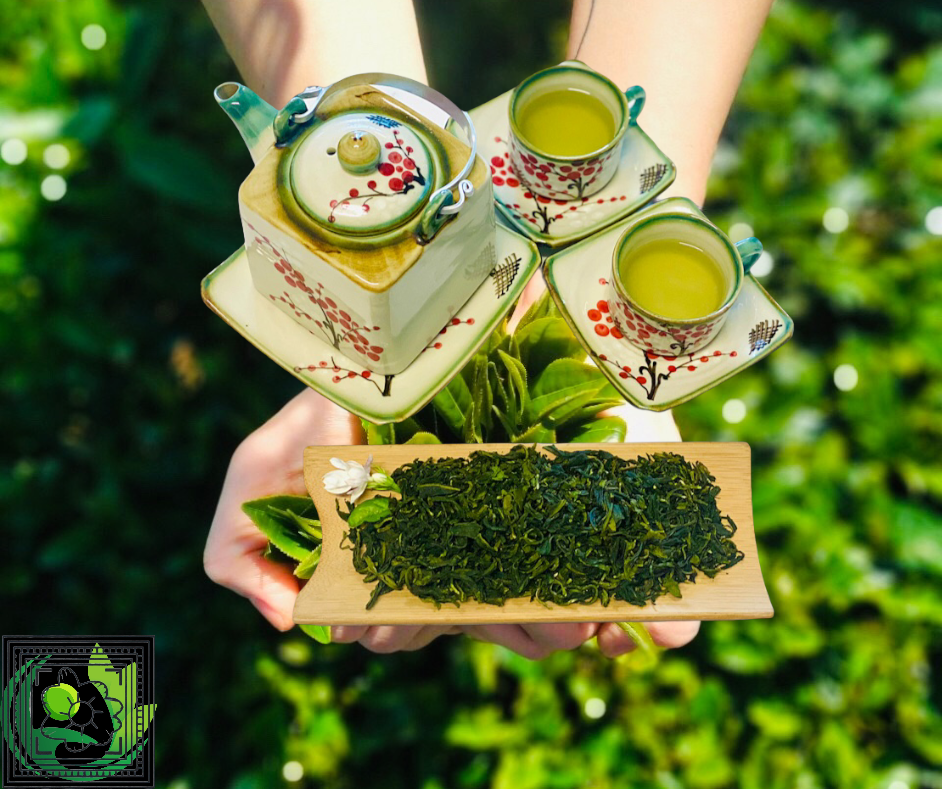 Trà xanh hữu cơ là dạng trà truyền thống được canh tác hữu cơ tự nhiên, nhờ vậy có hương thơm tự nhiên và tròn vị